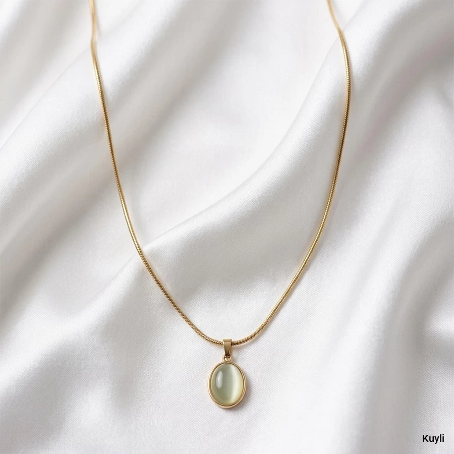 Oval Moonstone Pendant